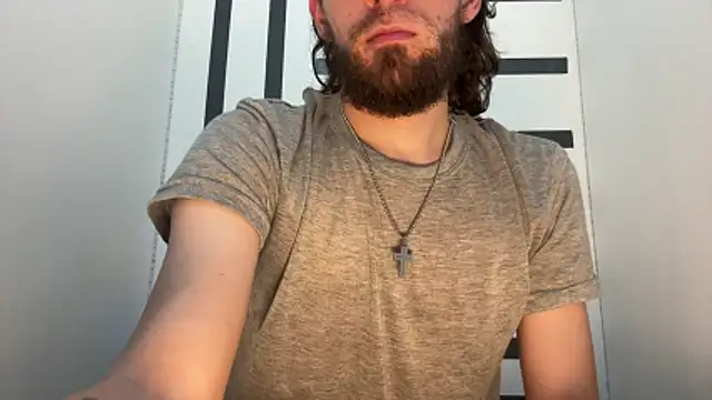 XXX chat uživo modela daddyforshort8