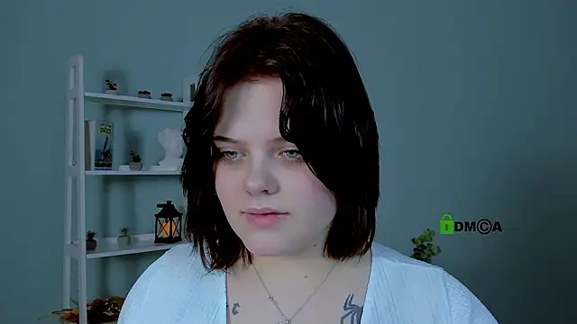 lika_pop élő XXX-chatje