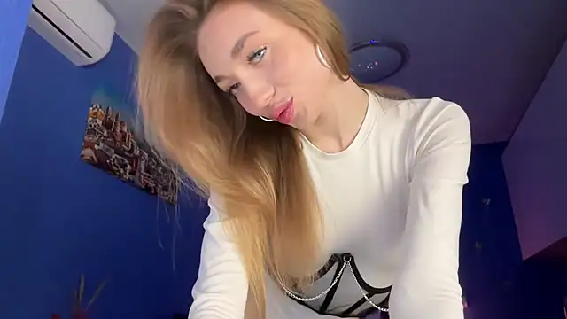 Jolienne Chat XXX live