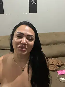 Deyseprado35 élő XXX-chatje