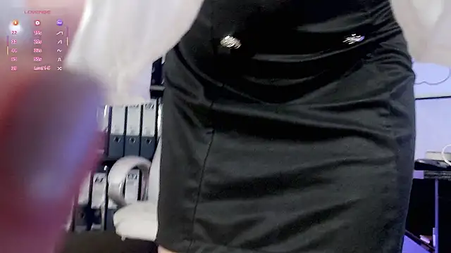 Chatroom XXX en direct de adara_le