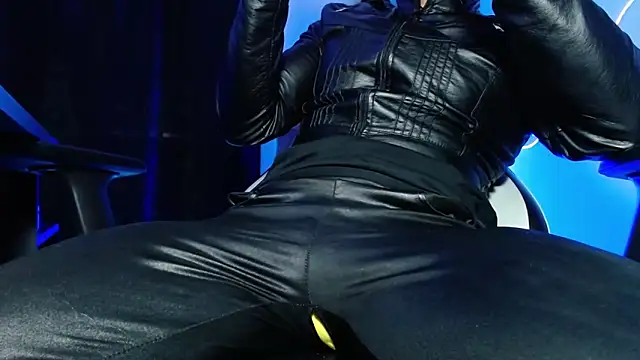 Chat +18 de sebastian_horny ao vivo