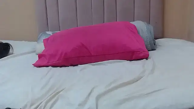 ThickDiva99 Live XXX Chat