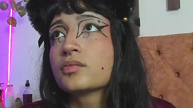 MeowMota_'s Live XXX Chat