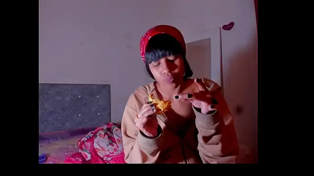 bad_girl_xxx: онлайн-секс-чат