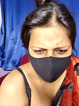 noty_girl2: διαδικτυακό σόου στην κάμερα