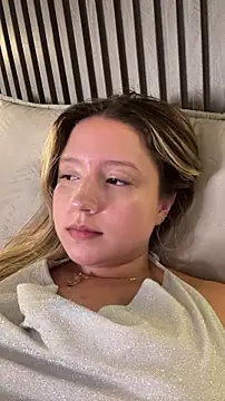 MiaPetit_ 라이브 XXX 채팅