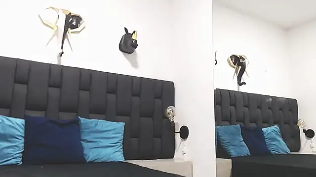 دردشة chanel_grant الجنسية المباشرة