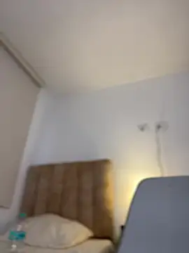 XXX chat uživo modela Little_Amber6