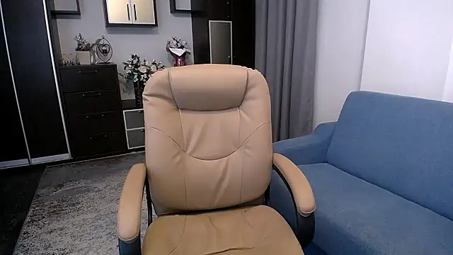 LindaLionyのウェブカメラショー