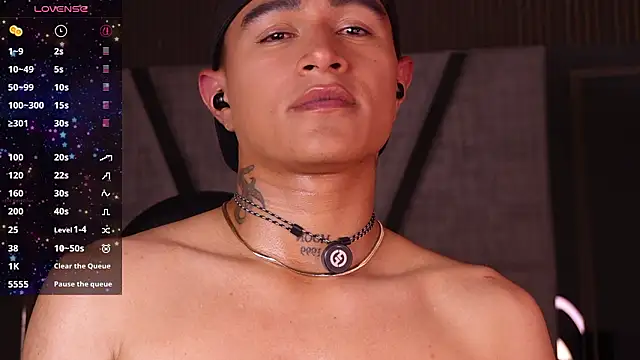 LiamDeep élő XXX-chatje