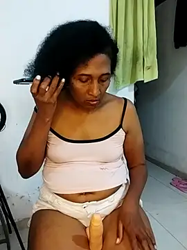 Show modela Aishamara na web-kameri