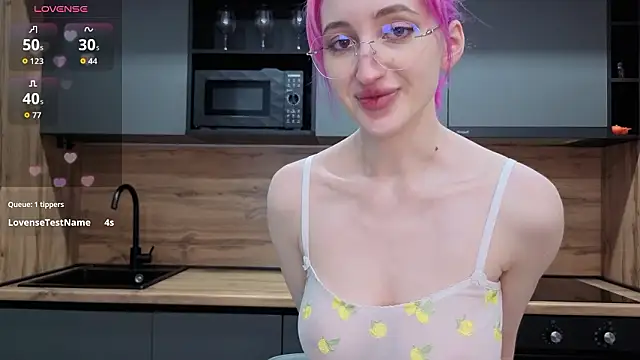 alice_toffee élő XXX-chatje