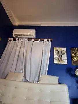 IriaLux Adlı Modelin Canlı XXX Sohbeti