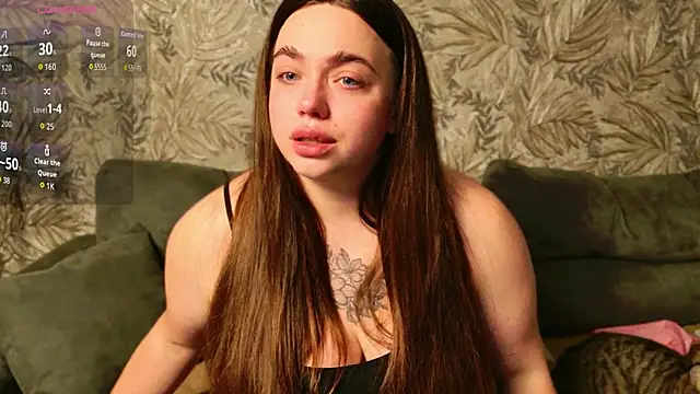 AliraX Live XXX Chat