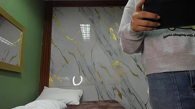 Amanda_Rossi Chat XXX in diretta