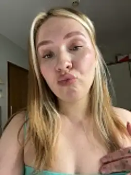 Anal_Top: διαδικτυακό σόου στην κάμερα