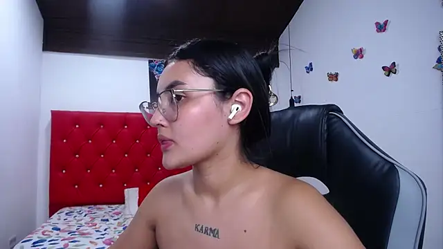 kathe-mills235 Chat XXX in diretta