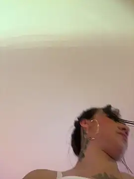 EmmyEvans1n Live XXX chat