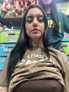 دردشة Lucy_699 الجنسية المباشرة