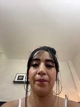 Chat +18 de EmmyEvans1 ao vivo