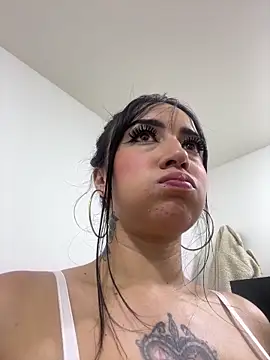 EmmyEvans1 élő XXX-chatje