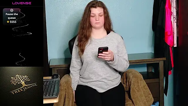 TreeJeanne Live XXX-chat