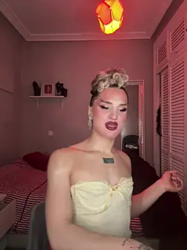 Crystal_________ Webcam show