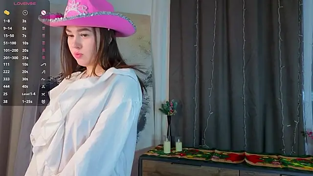 RosenaMato: онлайн-секс-чат