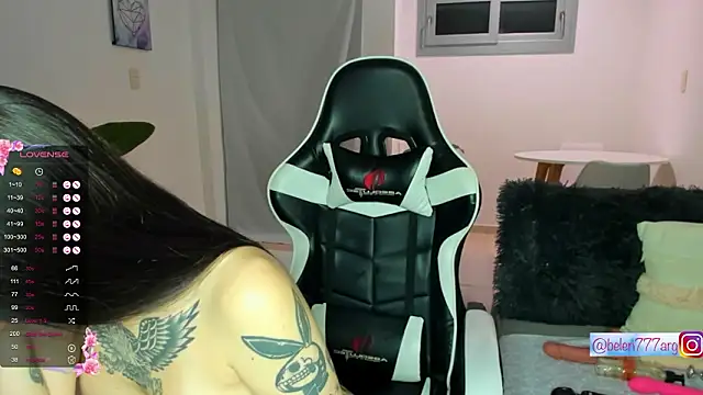 XXX chat uživo modela belu_arg