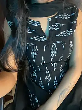 Chat +18 de its_ur_flora ao vivo