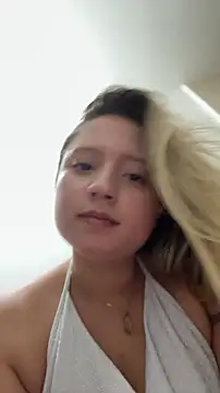 MiaPetit_ Live XXX Chat