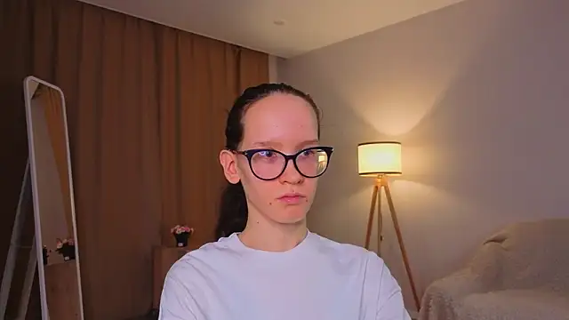 BettyBrowni Chat XXX in diretta