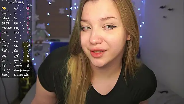 CuteSharloti Chat XXX in diretta