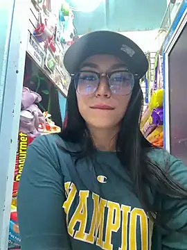 Živý XXX chat Lucy_699