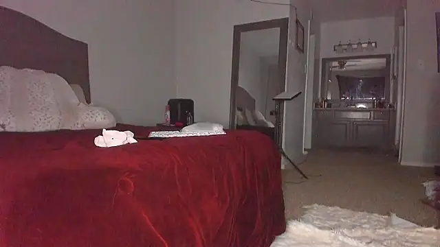 yiauana webkamerás műsora