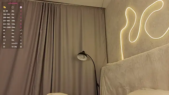 CorinneRomag élő XXX-chatje