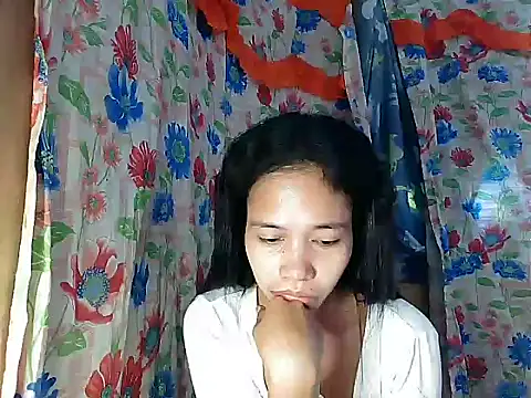 Chat XXX en directo de PinaySkinnyGirl