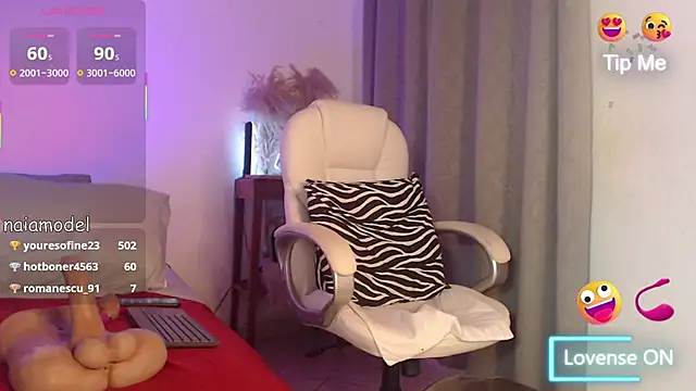 Naia_Ross_1のライブXXXチャット