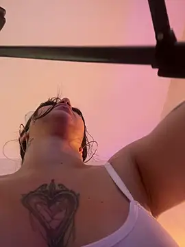 Czat XXX na żywo – EmmyEvans1