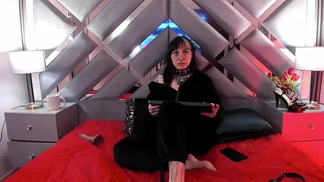 Ravenna666_: онлайн-секс-чат