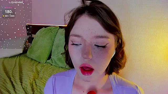 Chat +18 de lexxxxxxi ao vivo