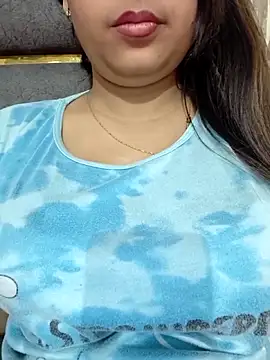 Shanaya_Hotty live XXX chat