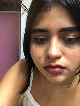 Nara_Bloom's Live XXX Chat