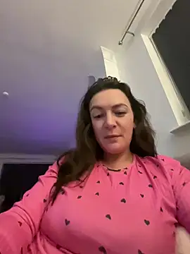 callmegoddessx: διαδικτυακό σόου στην κάμερα