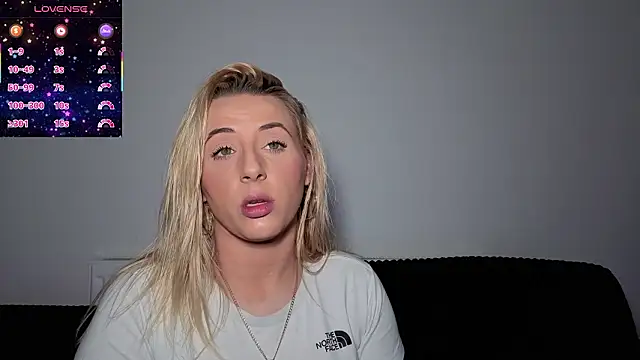 Živý XXX chat Strongqueen