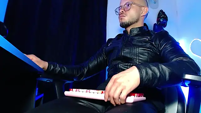 Chat XXX ao vivo de sebastian_horny