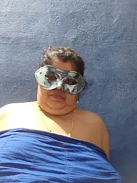 tamilthanushri 现场XXX聊天