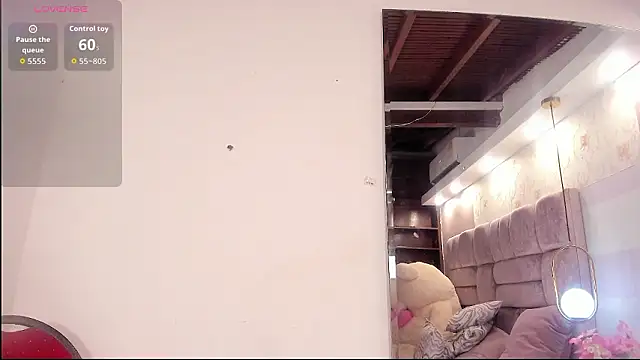 miaa_quinn 现场XXX聊天