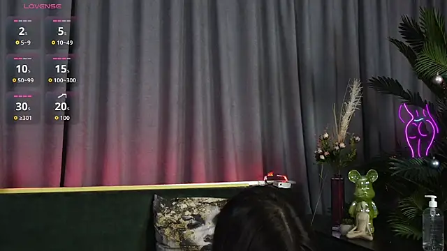 Kitten_Vibe Live XXX Chat